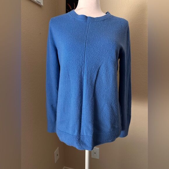 Banana Republic Sky Blue Merino Wool Top - Picture 3 of 6